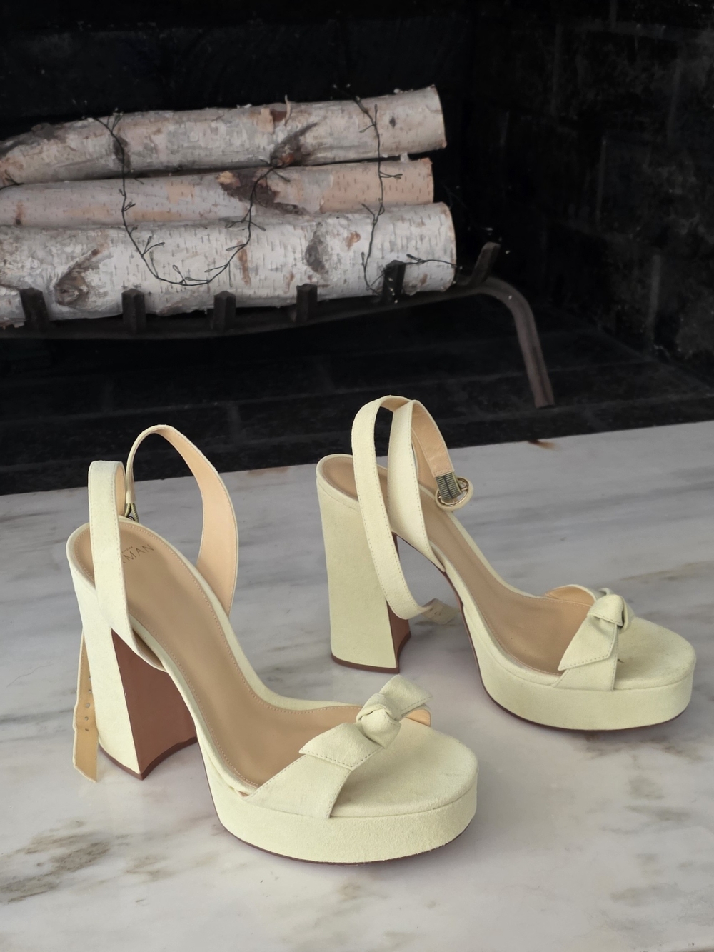 Alexandre Birman Cream Platform Bow Slingback Heels - Picture 1 of 6